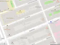 Ambulance met grote spoed naar de Tweede Boerhaavestraat in Amsterdam