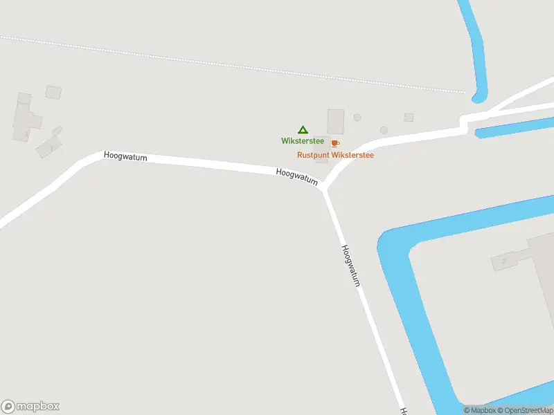 Politie met grote spoed naar de Hoogwatum in Bierum vanwege voertuigen te water