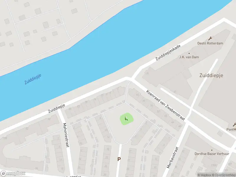 Ambulance met grote spoed naar de Zuiddiepje in Rotterdam