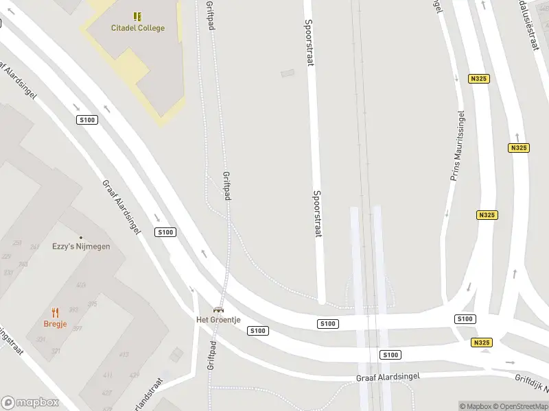 Brandweer met gepaste spoed naar de Spoorstraat in Lent vanwege stankoverlast
