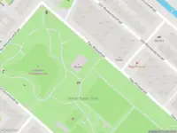 Ambulance met grote spoed naar de John Blankensteinstraat in Amsterdam