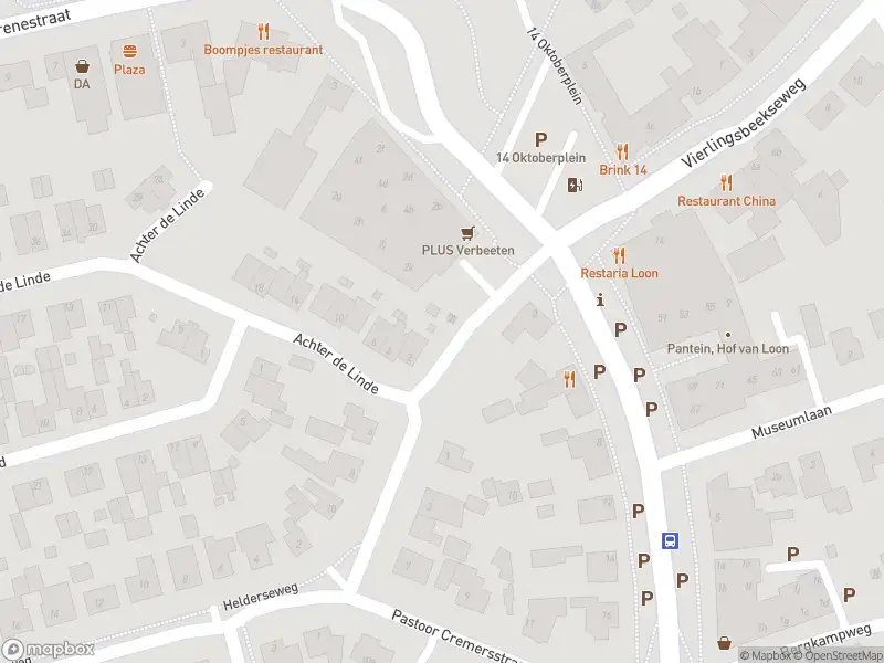 Ambulance met grote spoed naar de Pastoor Cremersstraat in Overloon