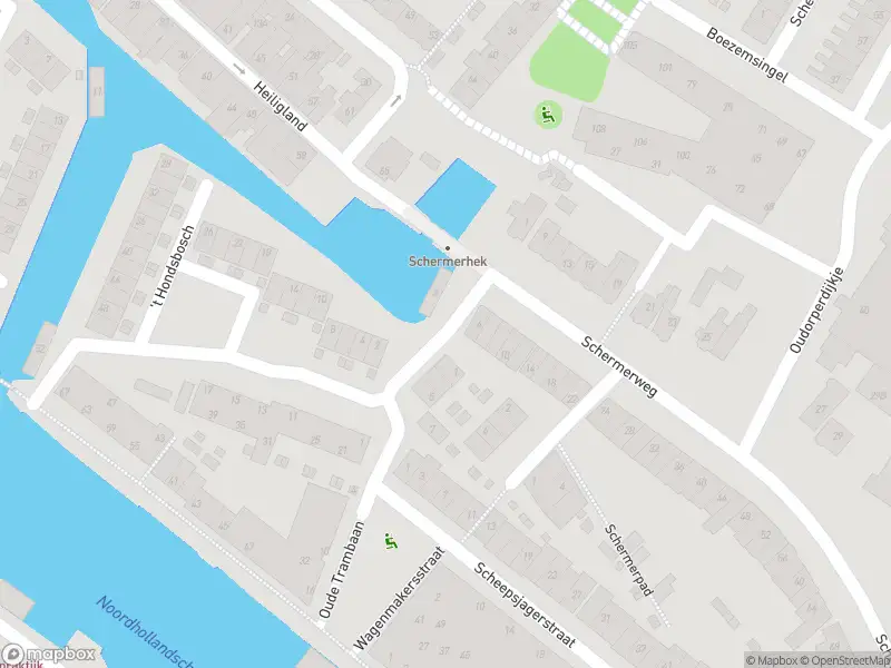 Ambulance met gepaste spoed naar de Oude Trambaan in Alkmaar