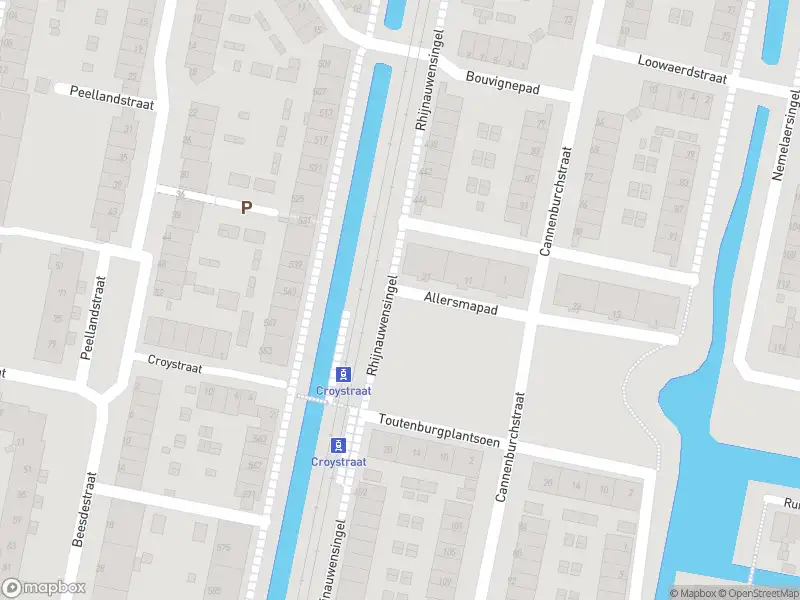 Ambulance met grote spoed naar de Rhijnauwensingel in Rotterdam