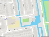 Ambulance met gepaste spoed naar de Sluismeesterslag in Gouda