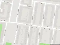 Ambulance met grote spoed naar de Engelsestraat in Rotterdam