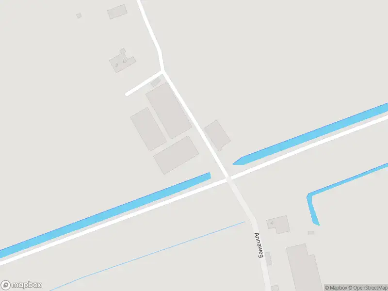 Brandweer met gepaste spoed naar de Annaweg in Dinteloord vanwege stankoverlast