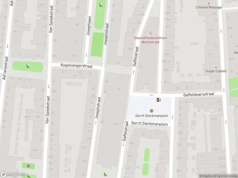 Ambulance met gepaste spoed naar de Gaffelstraat in Rotterdam