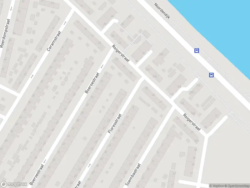 Ambulance met gepaste spoed naar de Floresstraat in Dordrecht