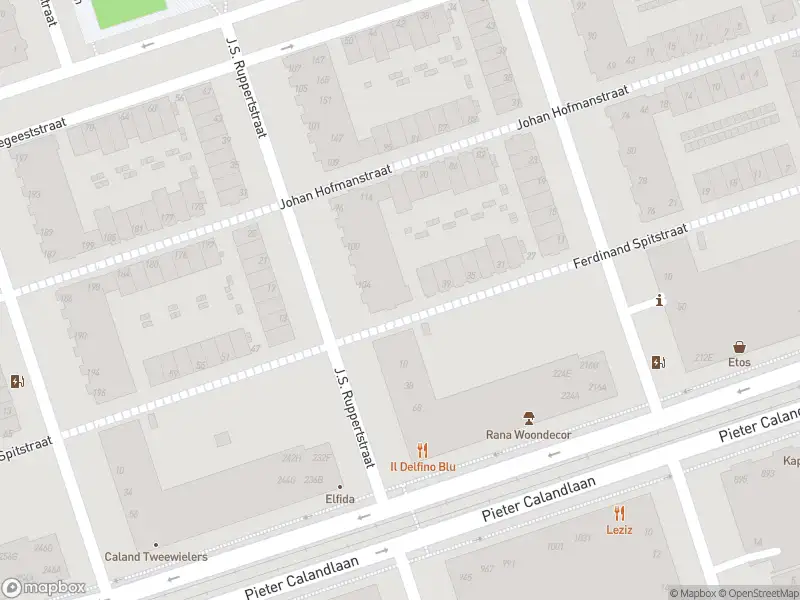 Ambulance met gepaste spoed naar de Ferdinant Spitstraat in Amsterdam