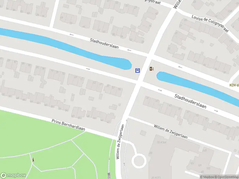 Ambulance met gepaste spoed naar de Stadhouderslaan in Schiedam