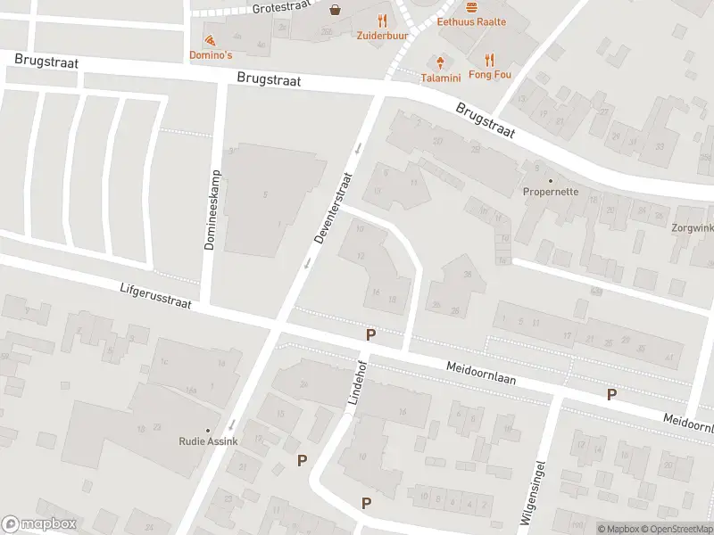 Politie naar de Almelosestraat in Raalte vanwege aanrijding met letsel