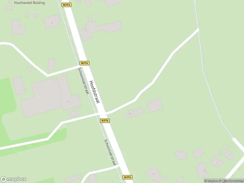 Brandweer en politie met grote spoed naar de Hoofdstraat in Schoonloo vanwege middelgrote brand