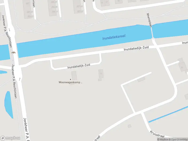 Brandweer met gepaste spoed naar de Inundatiedijk-Zuid in Tiel