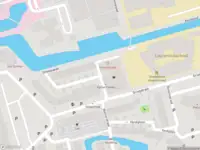 Ambulance met gepaste spoed naar de Bartokpad in Delft