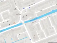 Ambulance met gepaste spoed naar de Graaf Willem II laan in Delfgauw