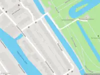 Ambulance met gepaste spoed naar de Molensingel in Rotterdam