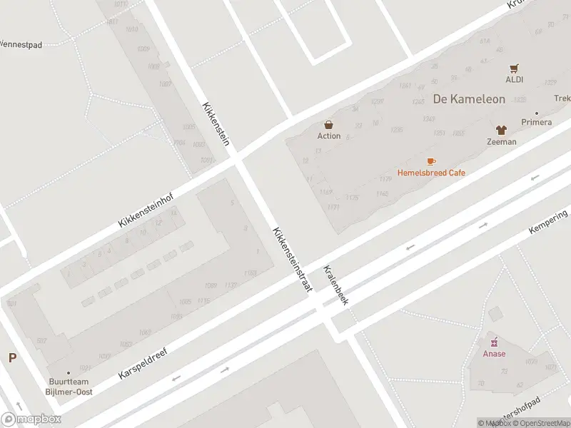 Brandweer met gepaste spoed naar de Kikkensteinstraat in Amsterdam vanwege een liftopsluiting