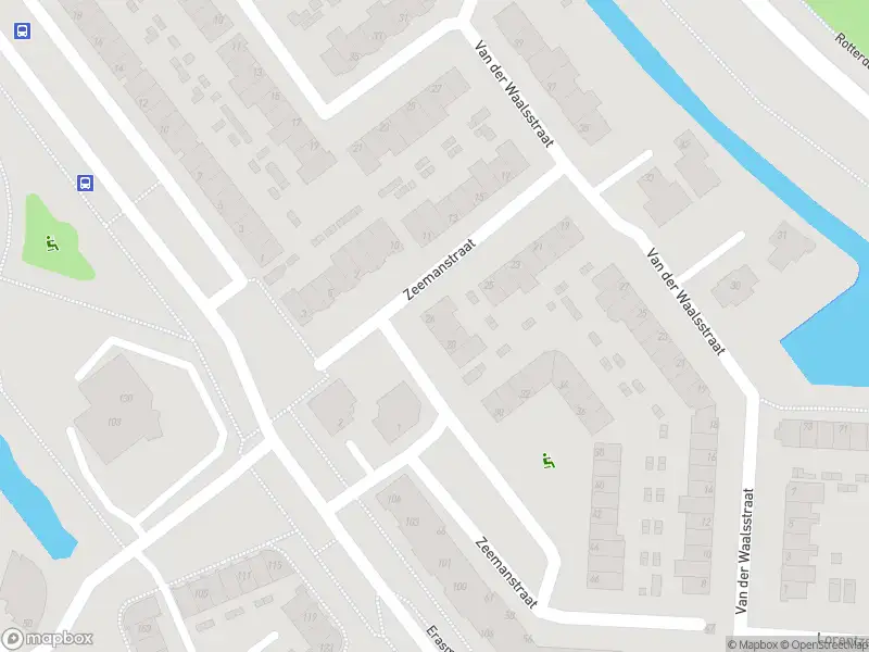 Ambulance met grote spoed naar de Zeemanstraat in Ridderkerk