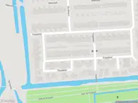 Ambulance met grote spoed naar de Vlasakker in Schiedam