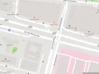 Ambulance met gepaste spoed naar de Jan van Galenstraat in Amsterdam