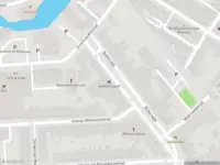 Ambulance met grote spoed naar de Blekersdijk in Dordrecht