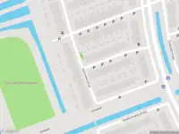 Ambulance met grote spoed naar de Bezembinderstraat in Delfgauw