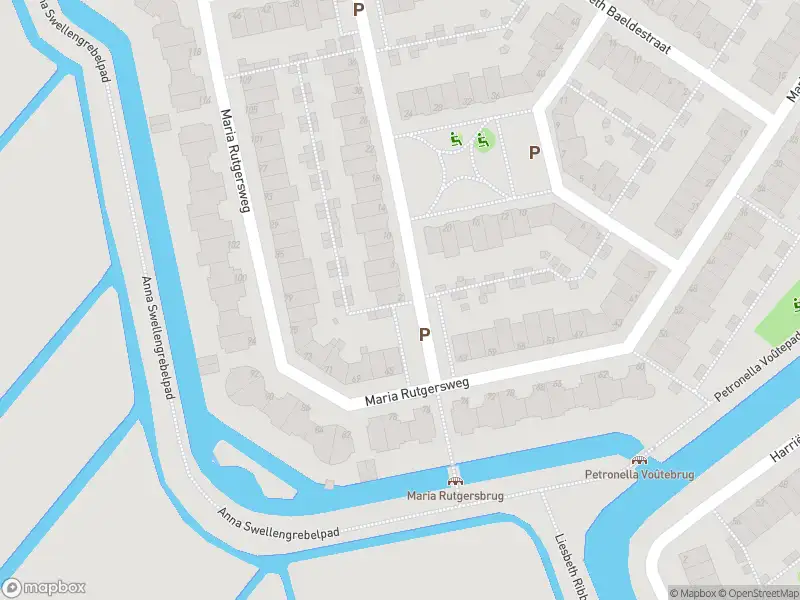 Ambulance met grote spoed naar de Anna Teding van Berkhoutstraat in Leiden