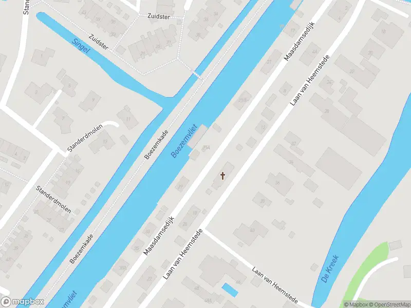 Ambulance met grote spoed naar de Maasdamsedijk in Puttershoek