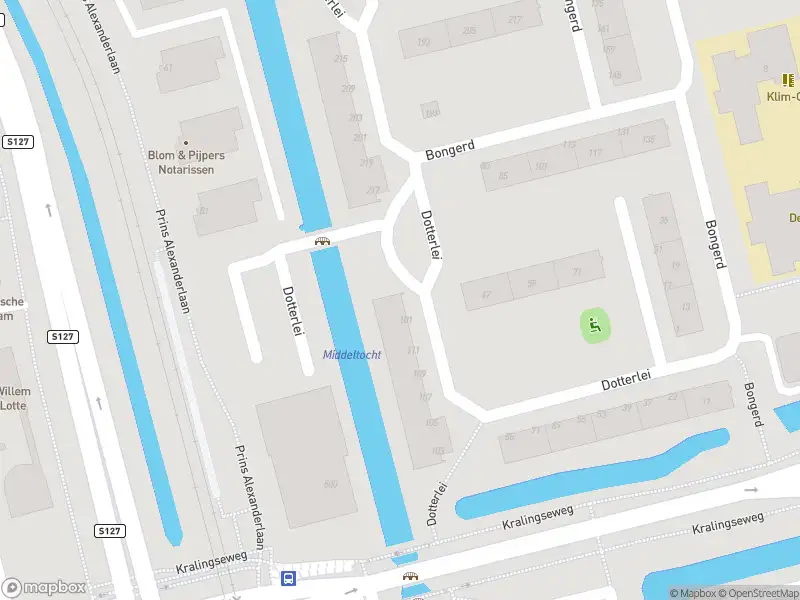 Ambulance met gepaste spoed naar de Dotterlei in Capelle aan den IJssel