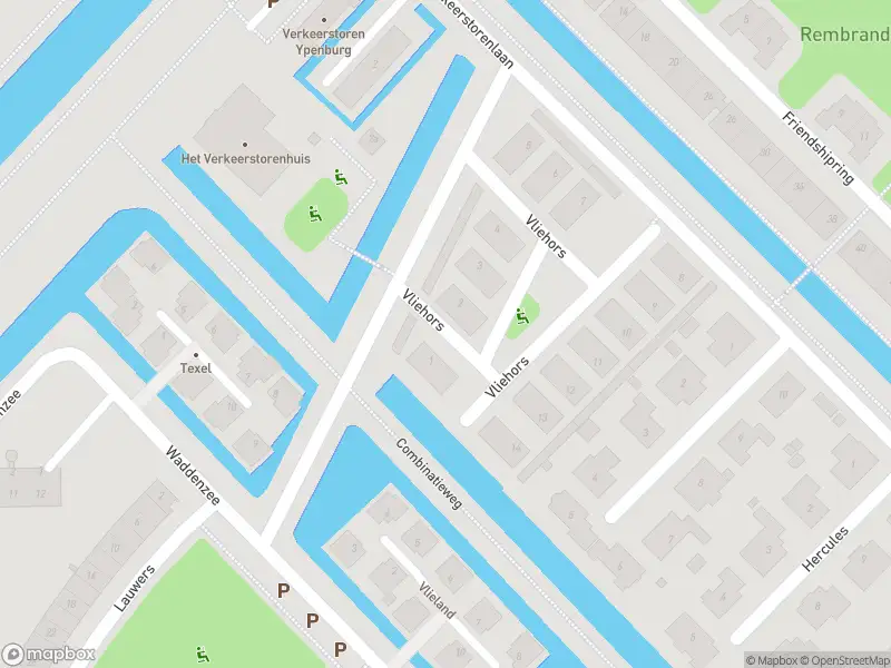 Ambulance met grote spoed naar de Vliehors in Nootdorp