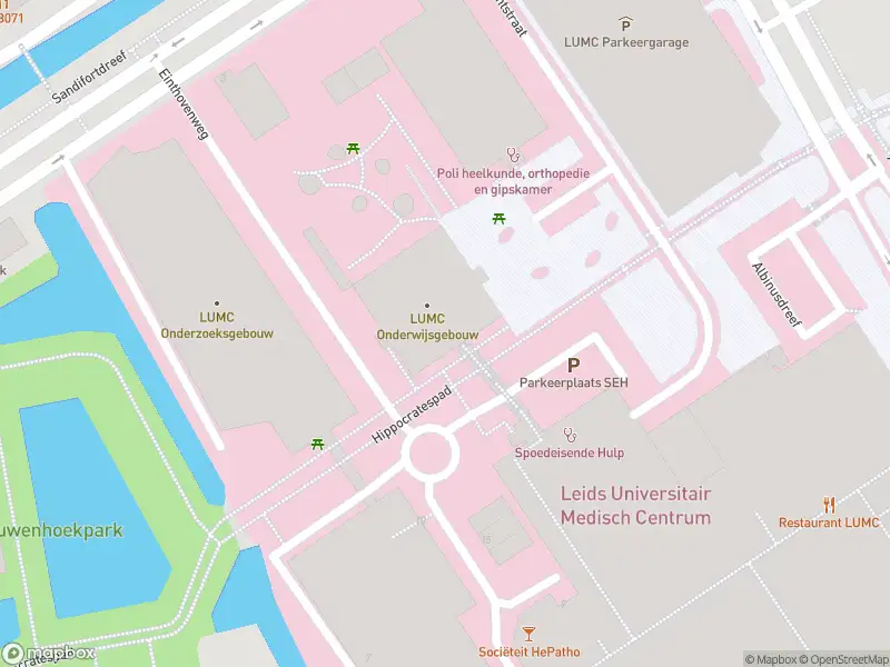 Besteld ambulance vervoer naar de Hippocratespad in Leiden