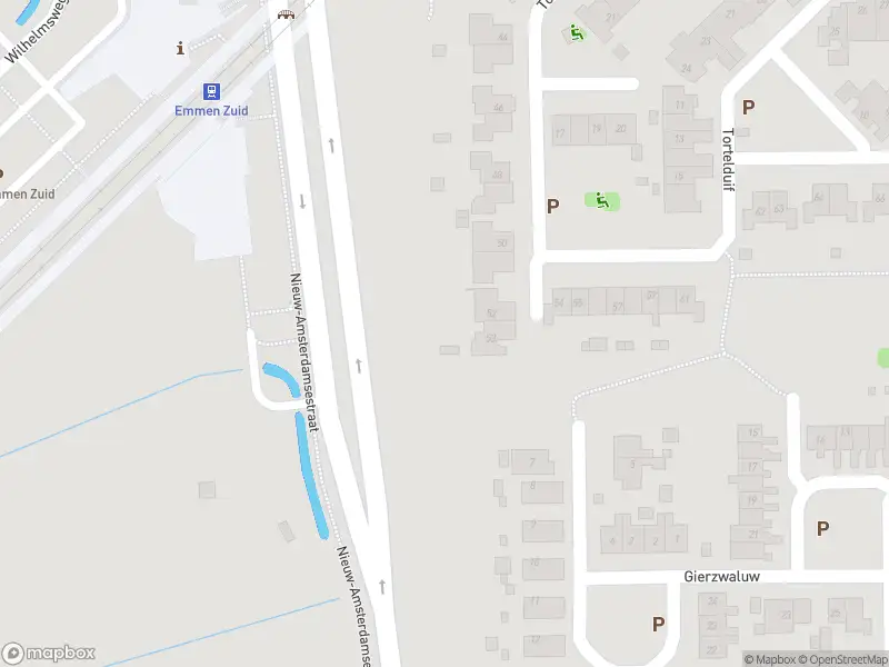 Politie met grote spoed naar de Nieuw-Amsterdamsestraat in Emmen vanwege ongeval met letsel