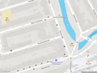 Ambulance met grote spoed naar de Harddraverstraat in Rotterdam