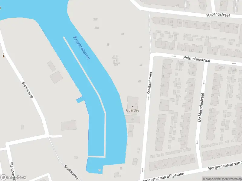 Ambulance met grote spoed naar de Kreeksehaven in Rotterdam