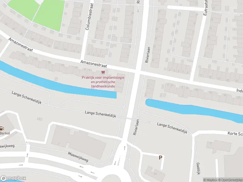 Ambulance met gepaste spoed naar de Rivierlaan in Spijkenisse