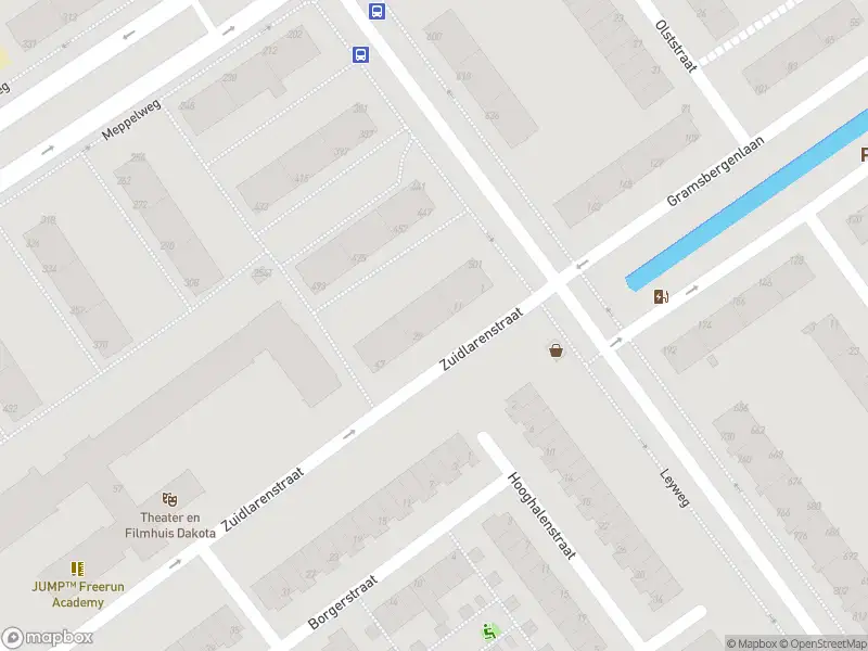 Ambulance met grote spoed naar de Zuidlarenstraat in 's-Gravenhage
