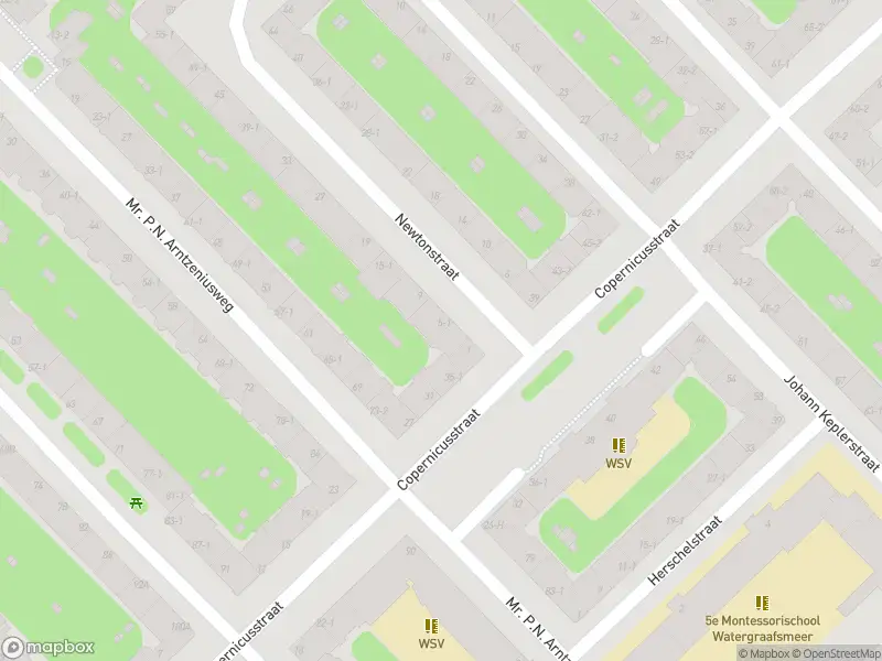 Ambulance met gepaste spoed naar de Archimedesweg in Amsterdam
