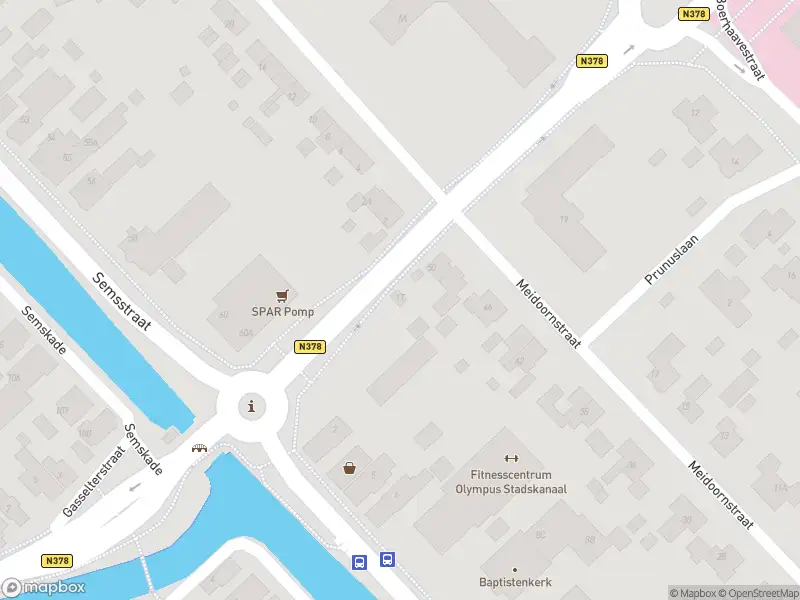 Brandweer met grote spoed naar de Van Boekerenweg in Stadskanaal vanwege voertuigbrand