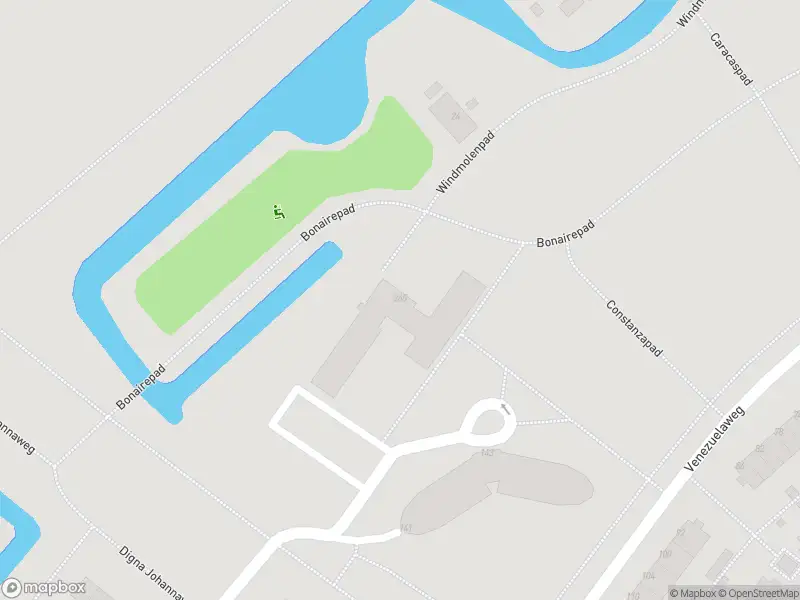 Brandweer met gepaste spoed naar de Bonairepad in Hoogvliet Rotterdam vanwege stormschade