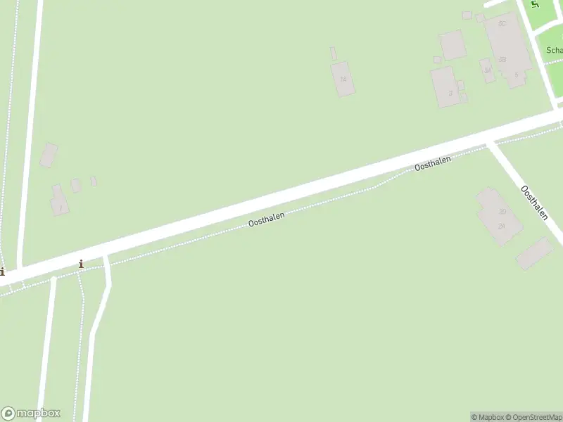 Brandweer met gepaste spoed naar de Oosthalen in Hooghalen vanwege stormschade