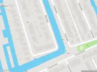 Ambulance met grote spoed naar de Waarschap in Zwaag