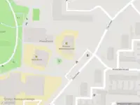 Politie met grote spoed naar de Clauslaan in Zoetermeer vanwege ongeval met letsel