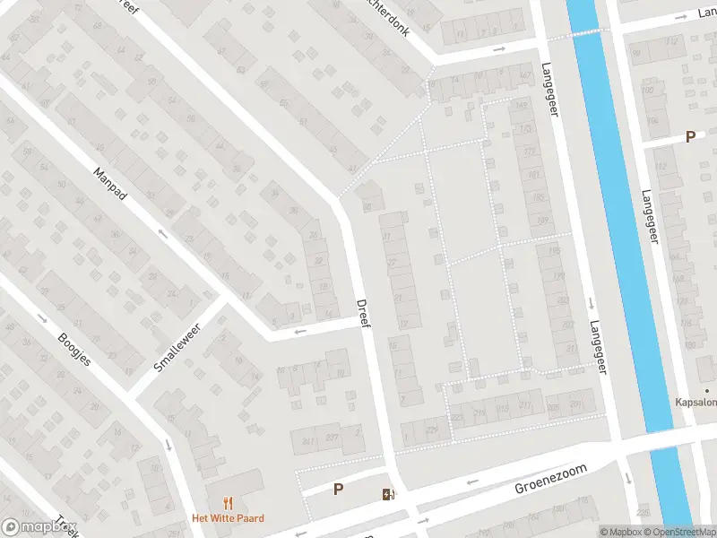 Ambulance met grote spoed naar de Dreef in Rotterdam