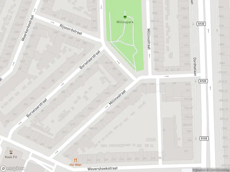 Ambulance met grote spoed naar de Millinxstraat in Rotterdam