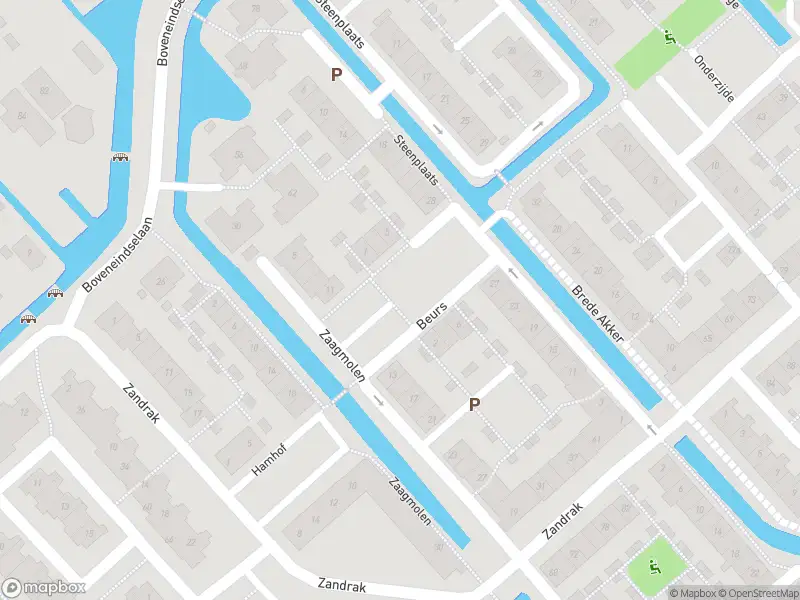 Ambulance met gepaste spoed naar de Beurs in Krimpen aan den IJssel