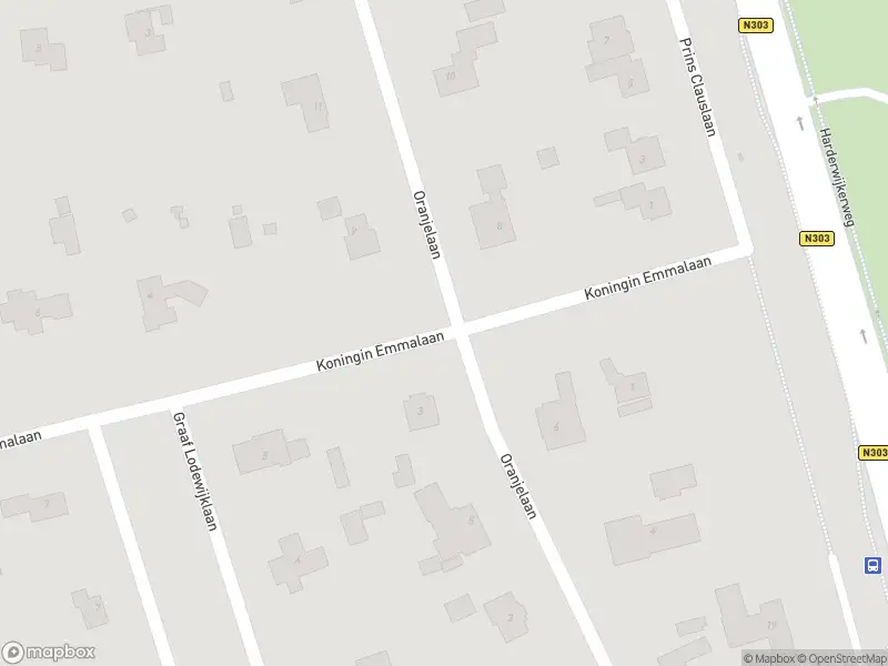 Brandweer met gepaste spoed naar de Oranjelaan in Ermelo