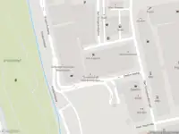 Ambulance met grote spoed naar de Van Slingelandtstraat in Amsterdam