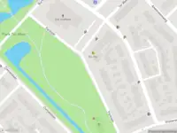 Ambulance met grote spoed naar de Parklaan in Wassenaar