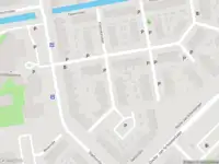 Ambulance met gepaste spoed naar de Getijmolen in Maassluis